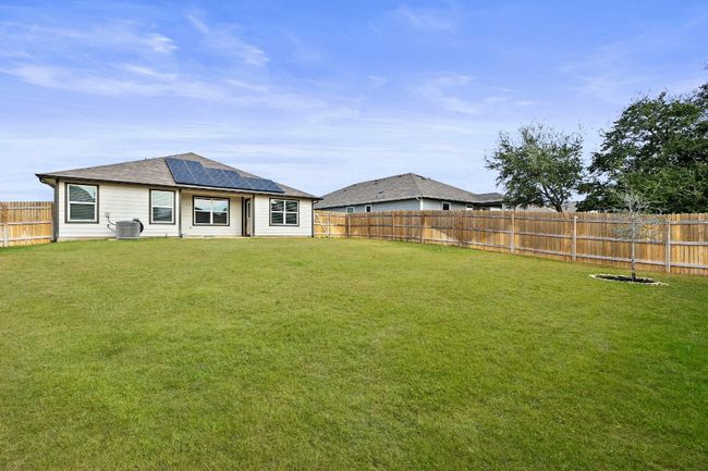 204 Hunter Loop, House other with 3 bedrooms, 2 bathrooms and null parking in Bertram TX | Image 13