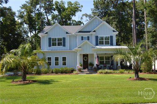 586 Enclave Dr, Richmond Hill, GA, 31324-1377 | Card Image