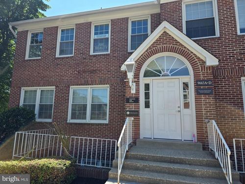 c-9663 Main St, Fairfax, VA, 22031-3758 | Card Image