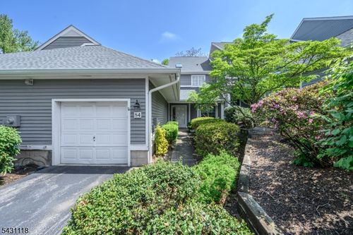 84 Ridge Dr, Montville, NJ, 07045-9491 | Card Image