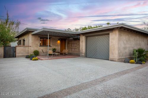 328 S Country Club Road, Tucson, AZ, 85716 | Card Image