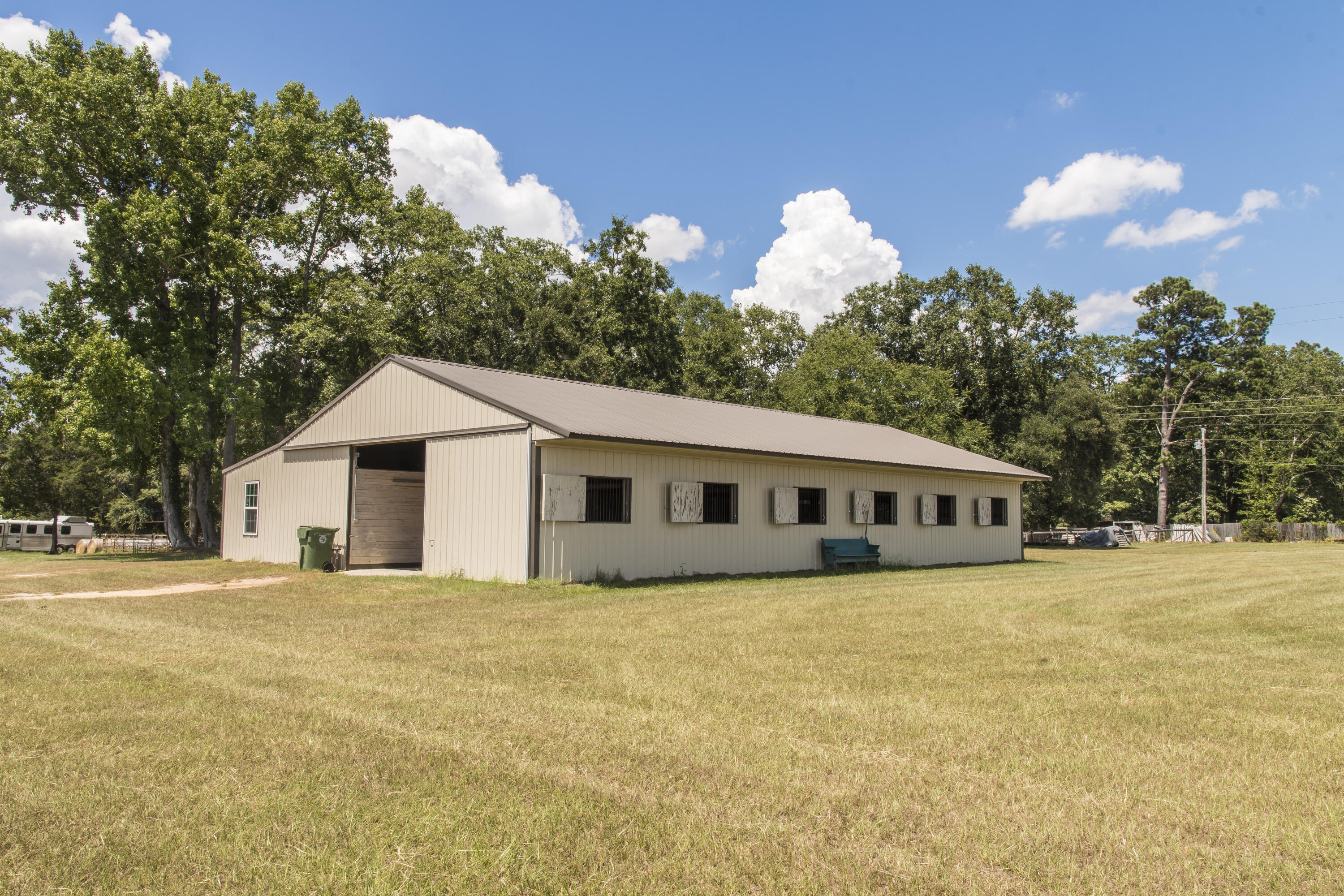 Hennessy Ln, Hopkins, SC 29061