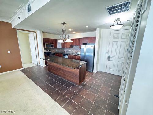 517-2405 W Serene Ave, Las Vegas, NV, 89123-6560 | Card Image