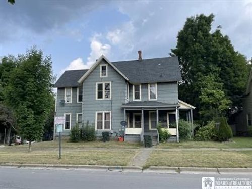 602 Lafayette St, Jamestown, NY, 14701-4939 | Card Image