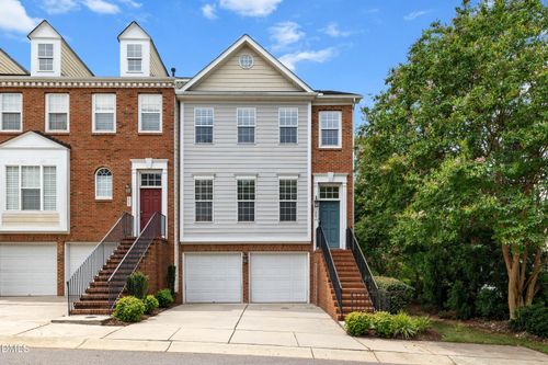 807 Kirkeenan Cir, Morrisville, NC, 27560-7097 | Card Image