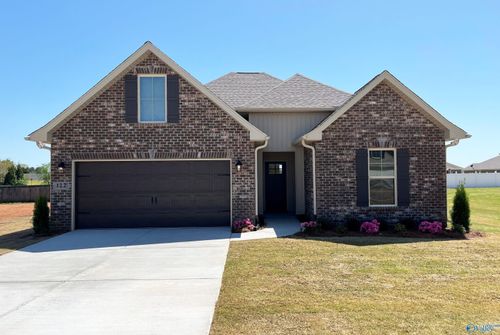 122 Parvin Way Dr, Hazel Green, AL, 35750-6602 | Card Image