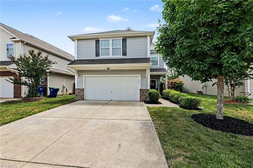 733 Petree Farm Ln, Rural Hall, NC, 27045-9895 | Card Image