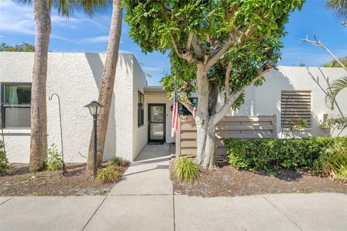 226-226 Sherwood Drive, BRADENTON, FL, 34210 | Card Image