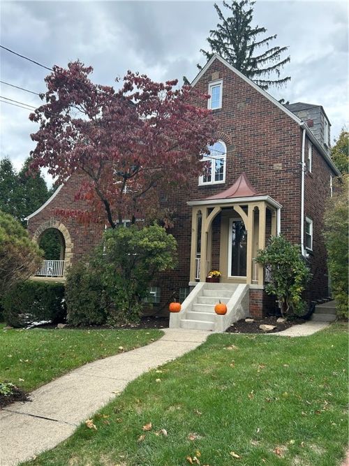 270 Shadowlawn Ave, Pittsburgh, PA, 15216-1222 | Card Image