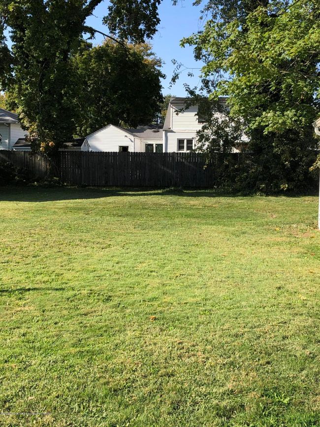 23 St Place, Sold in Keyport Zoocasa