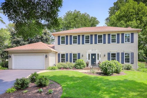 1549 Preston Rd, Naperville, IL, 60563-2112 | Card Image