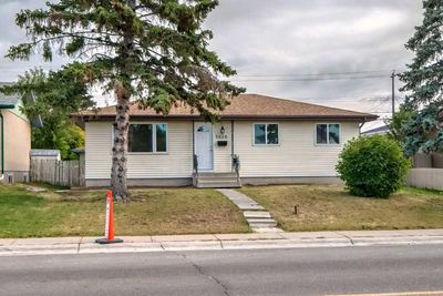 5020 Maryvale Dr Ne, House detached with 4 bedrooms, 2 bathrooms and 2 parking in Calgary AB | Image 2