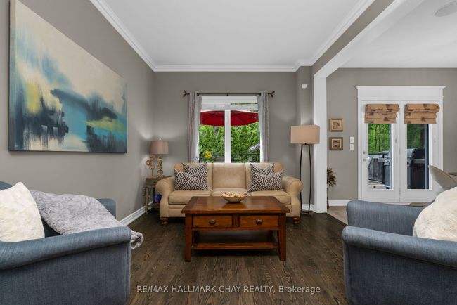 383 Hewitt Cir, House other with 3 bedrooms, 3 bathrooms and 4 parking in Newmarket ON | Image 14