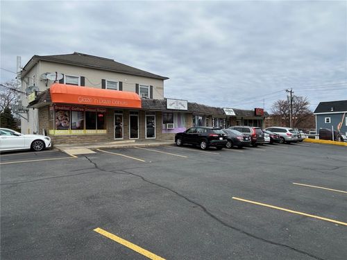 39 Greenville Ave, Johnston, RI, 02919-4223 | Card Image