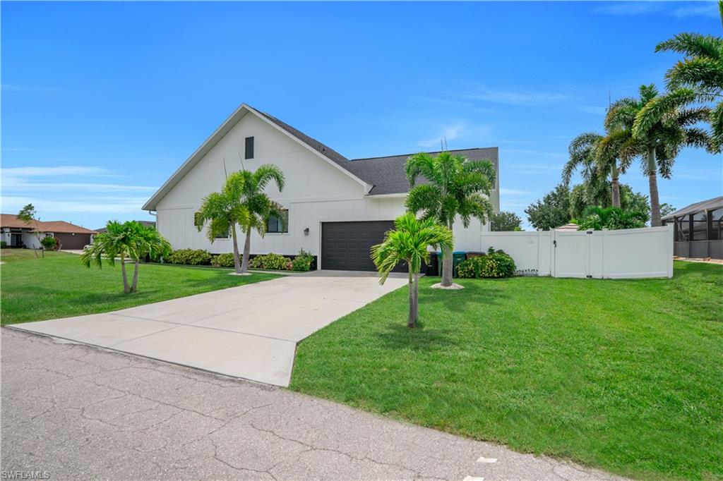 Residential in CAPE CORAL 3