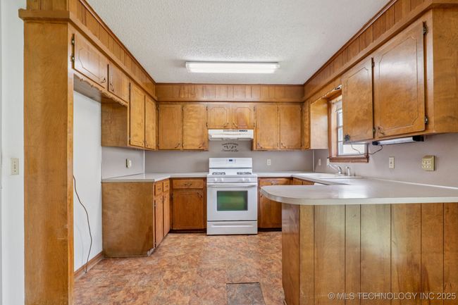 320 E Mckinley Ave, House other with 2 bedrooms, 1 bathrooms and null parking in Sapulpa OK | Image 8