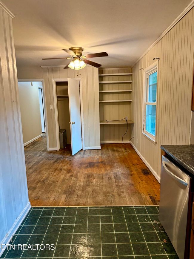 321 Walnut Valley Rd, House other with 3 bedrooms, 1 bathrooms and null parking in Clinton TN | Image 13