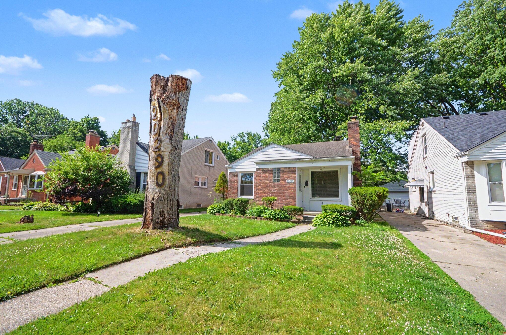 Residential in Harper Woods 5