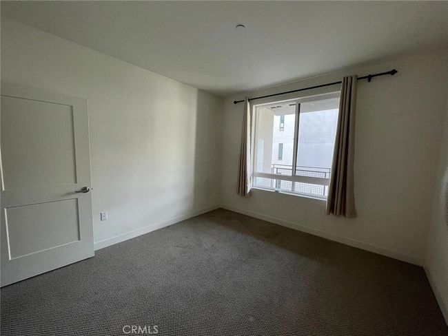 2404 Nolita, Condo with 2 bedrooms, 2 bathrooms and 2 parking in Irvine CA | Image 10