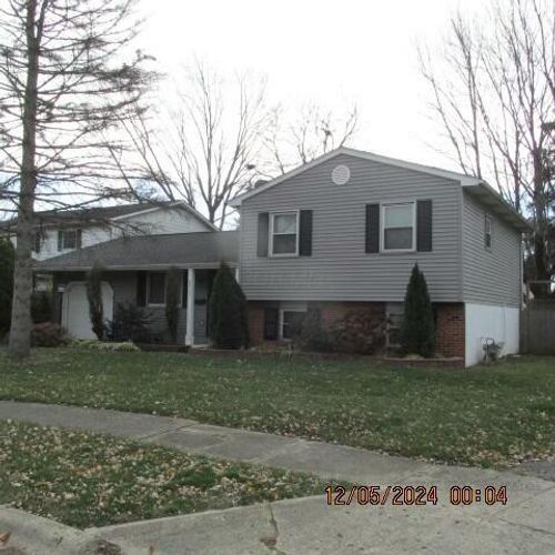 2919 Heath Court, Columbus, OH, 43232 | Card Image