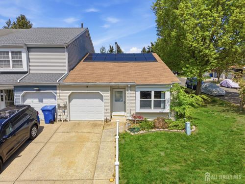 56 Thorne Ln, Matawan, NJ, 07747-3806 | Card Image