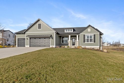 5923 Golden Hollow Drive Se, Cascade Charter Township, MI, 49512 | Card Image