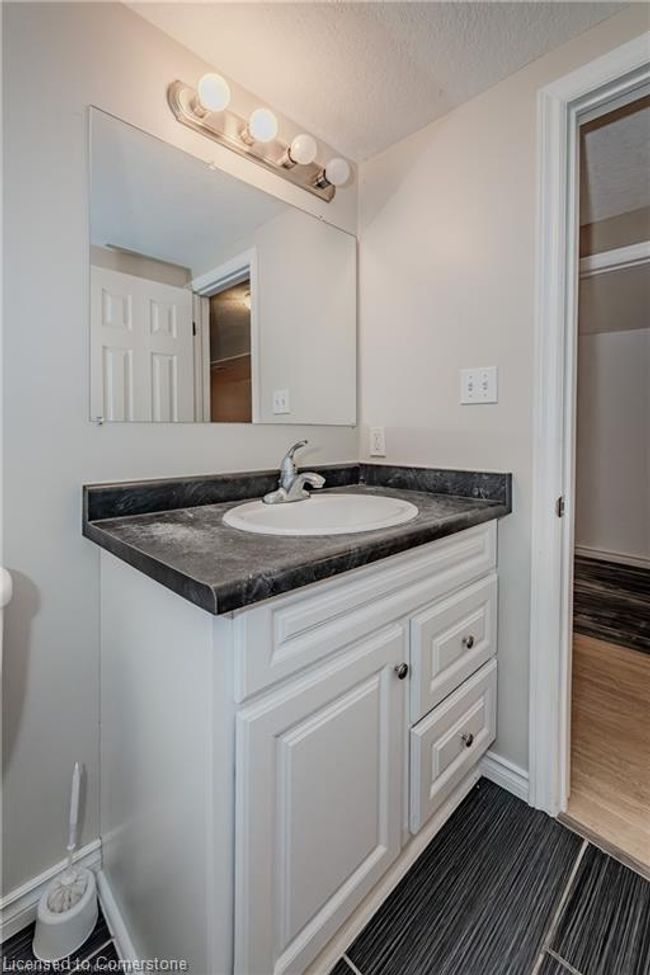 140 Brant Ave, House other with 5 bedrooms, 2 bathrooms and 4 parking in Guelph ON | Image 43