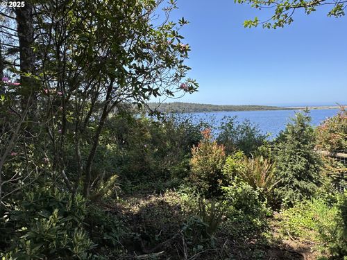 0 Lakeshore Dr, Langlois, OR, 97450 | Card Image