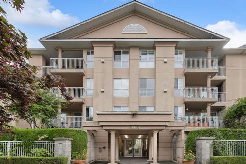 401-13733 74 Ave, Surrey, BC, V3W1B8 | Card Image