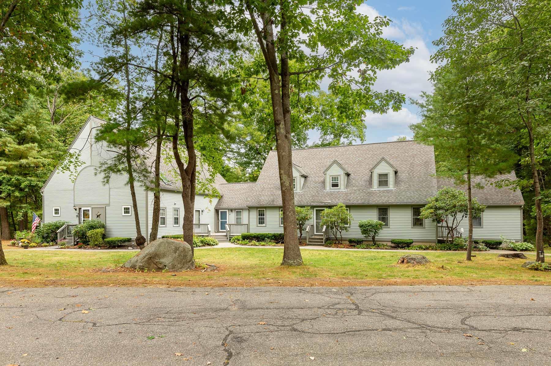 Glengarry Dr, Stratham, NH 03885