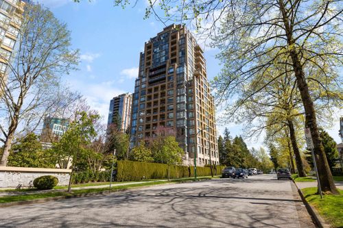 307-7388 Sandborne Ave, Burnaby, BC, V3N5C4 | Card Image