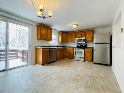 39-39 Powder Mill Drive, Kennebunk, ME, 04043 | Card Image