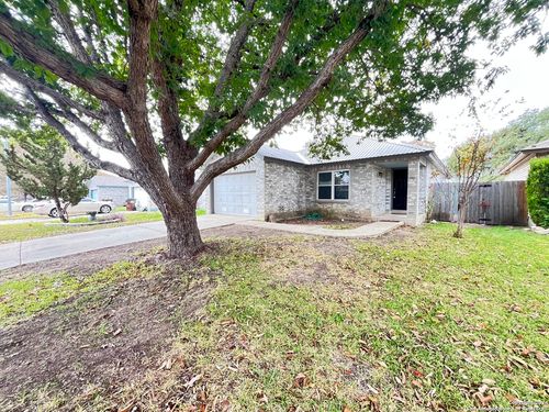 8343 Morning Grv, Converse, TX, 78109-3441 | Card Image