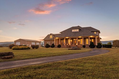 8299 E Valley Rd, Dunlap, TN, 37327-5820 | Card Image