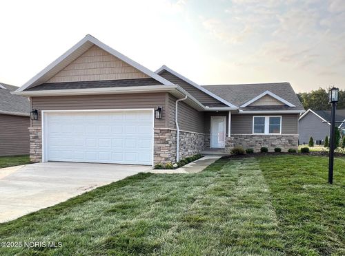 102-987 Greenbrier Rd, Upper Sandusky, OH, 43351-9147 | Card Image