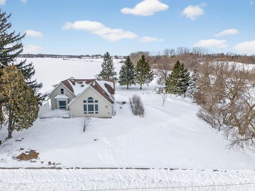422 Court Street, Chilton, WI, 53014 | Card Image