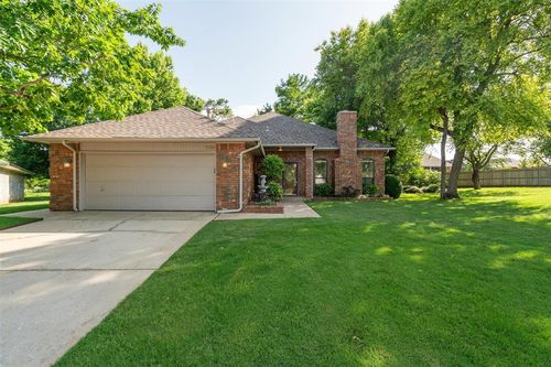 1500 N Lilac Ter, Mustang, OK, 73064-4713 | Card Image