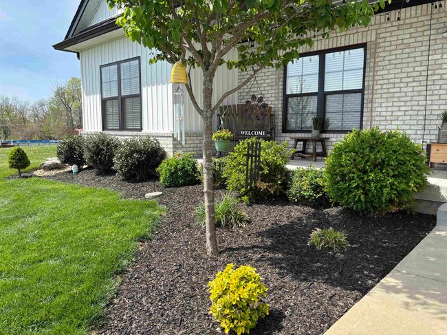 1017 Webb St, House other with 3 bedrooms, 2 bathrooms and null parking in Salem IN | Image 5