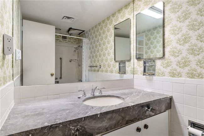 APT-603 - 4545 Wornall Rd, Condo with 2 bedrooms, 2 bathrooms and null parking in Kansas City MO | Image 40