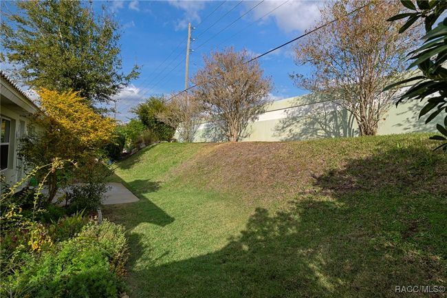 716 Balmoral Ct, House other with 3 bedrooms, 2 bathrooms and 2 parking in INVERNESS FL | Image 37