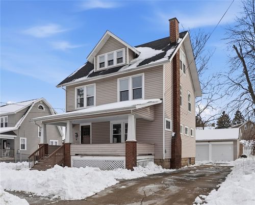 232 E Meyer Ave, New Castle, PA, 16105-2119 | Card Image