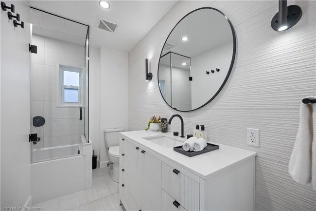 34 Holley Ave, House other with 4 bedrooms, 2 bathrooms and 4 parking in York ON | Image 22