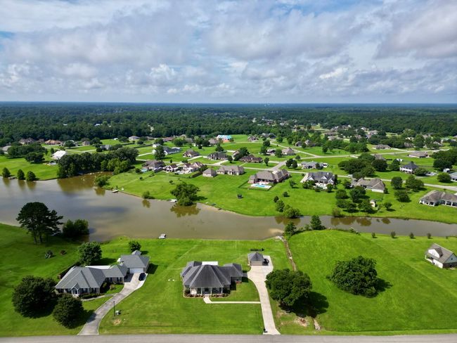 183 Shore Crest Cir, House other with 3 bedrooms, 3 bathrooms and 3 parking in Carriere MS | Image 75