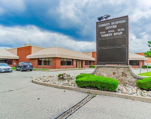 10-11-5650 Tomken Rd, Mississauga, ON, L4W4P1 | Card Image