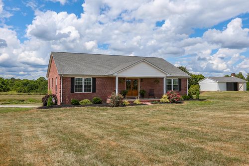 521 Adams Ln, Harrodsburg, KY, 40330-8505 | Card Image