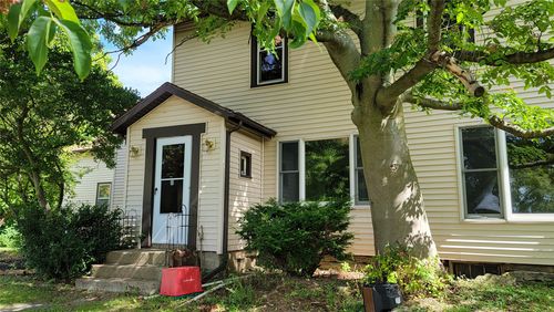 12286 Main Rd, North East, PA, 16428-3664 | Card Image
