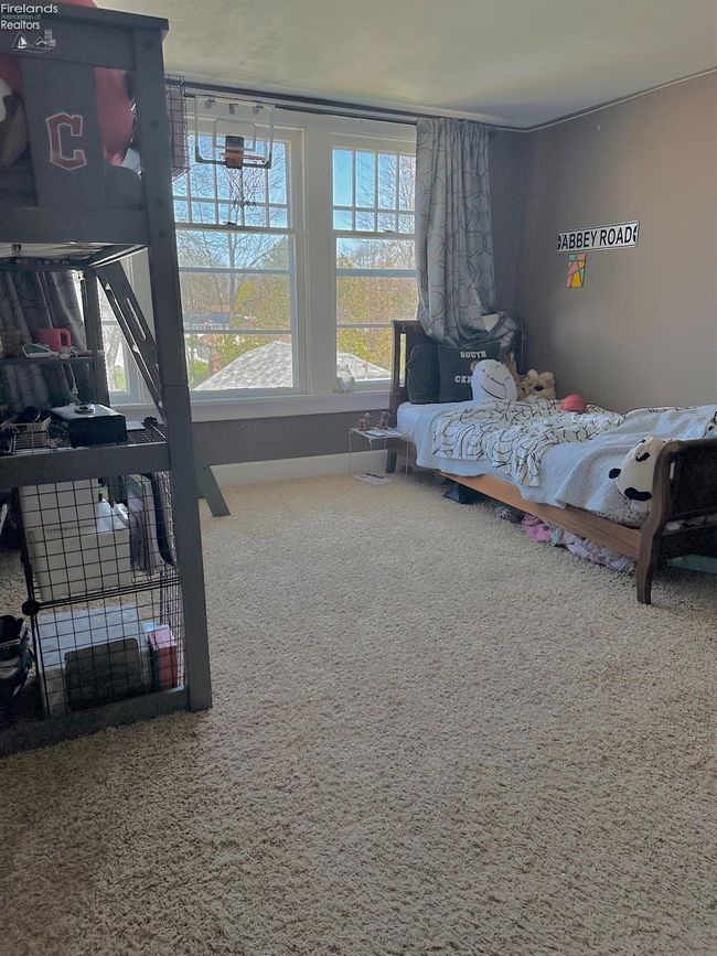 60 W Main St, House other with 4 bedrooms, 2 bathrooms and 2 parking in Greenwich OH | Image 13