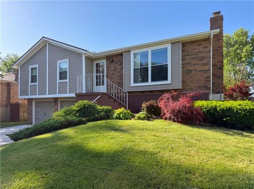 20405 E 15th Terrace, Independence, MO, 64056 | Card Image