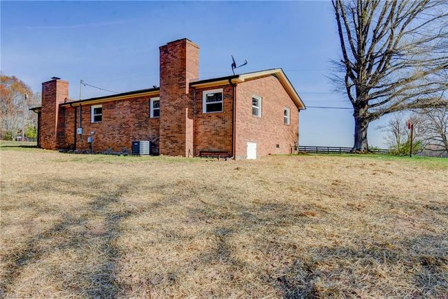 211 Riverside Cir, House other with 3 bedrooms, 1 bathrooms and null parking in Eden NC | Image 29