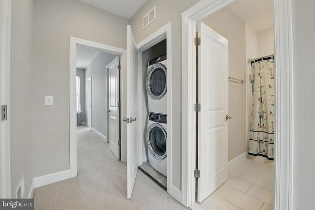 9870 Buchanan Loop, Townhouse with 4 bedrooms, 4 bathrooms and null parking in MANASSAS VA | Image 17
